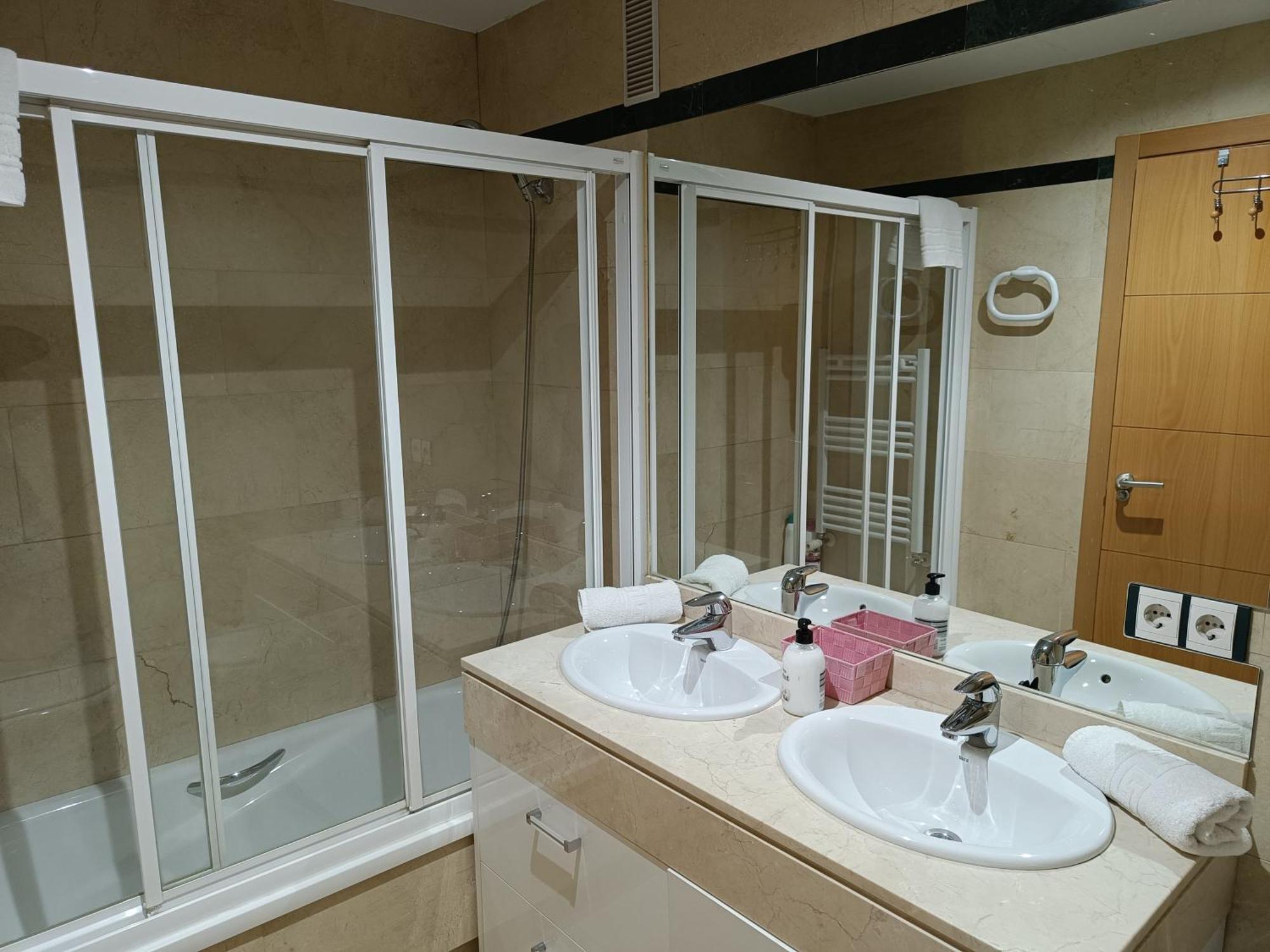 Apartamento Ronda Socrates 格拉纳达 外观 照片